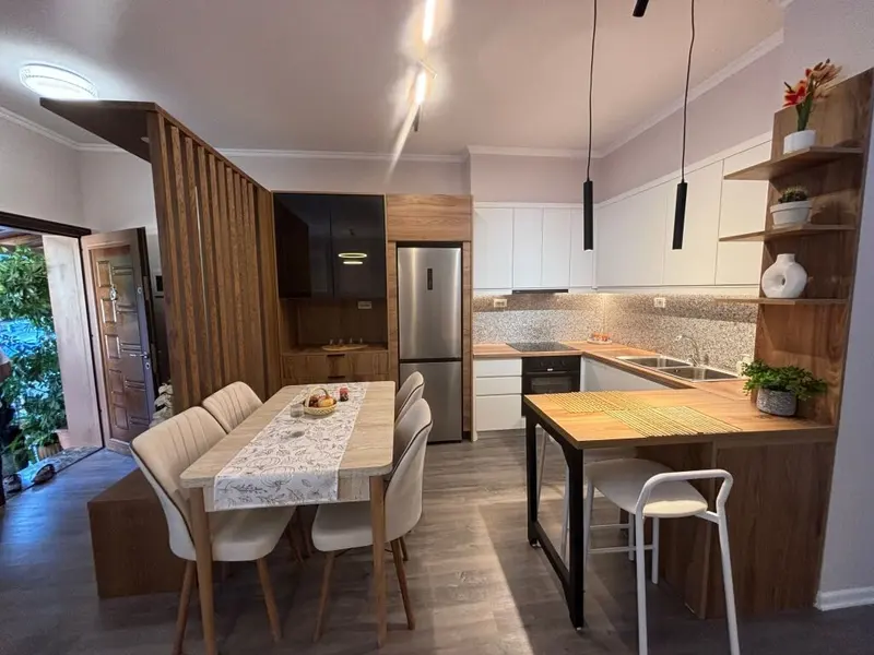 Apartment for rent in Lake View Residences, Tirana, 105 m²