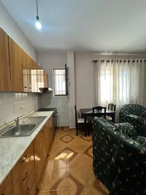 Shtëpi private 1+1 me qera në Siri kodra, Tiranë, 60 m². Foto 1 nga 6