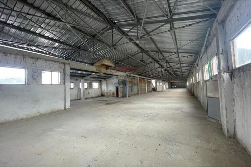 Magazinë me qera në Arbane, Tiranë, 5 000 m²