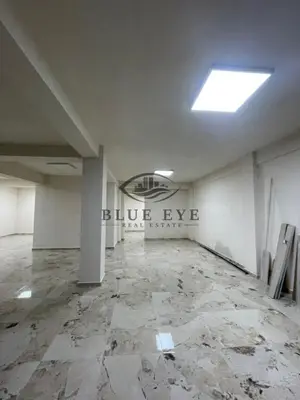 Dyqan me qera në Rruga Mujo Ulqinaku, Durrës, 190 m². Foto 3 nga 4