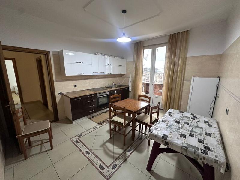 Apartament 2+1 me qera në Rruga Myslym Keta, Tiranë, 140 m². Foto 6 nga 6