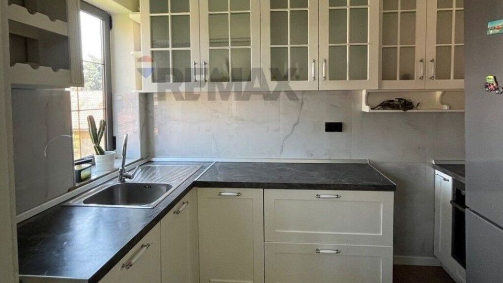 Apartment for sale in Rruga Fortuzi, Tirana, 87 m². Photo 3 of 3