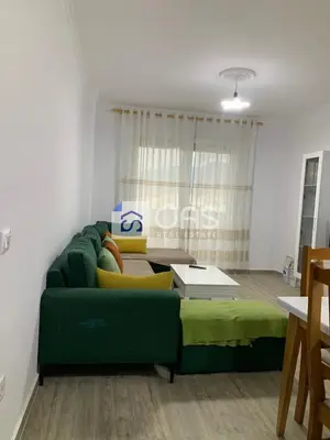 Apartament 1+1 me qera në Pallati me Shigjeta, Tiranë, 72 m². Foto 2 nga 8