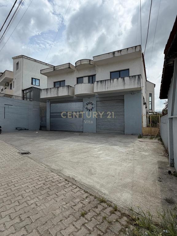 Locale commerciale in affitto a Shkozet, Durazzo, 800 m²