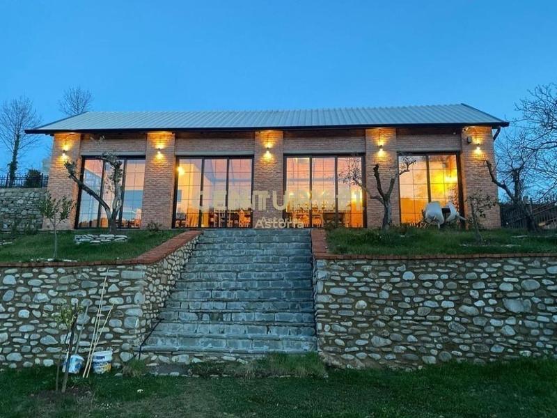 Lokal me qera në Rruga Berzhite, Tiranë, 1 000 m²