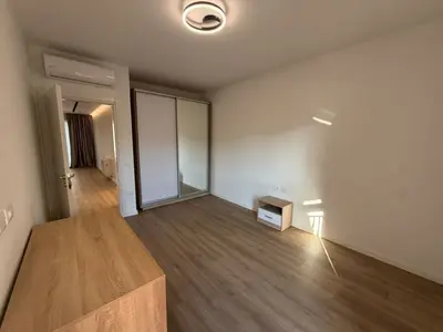 Apartament 2+1 me qera në Rruga e Kosovarëve, Tiranë, 120 m². Foto 7 nga 11