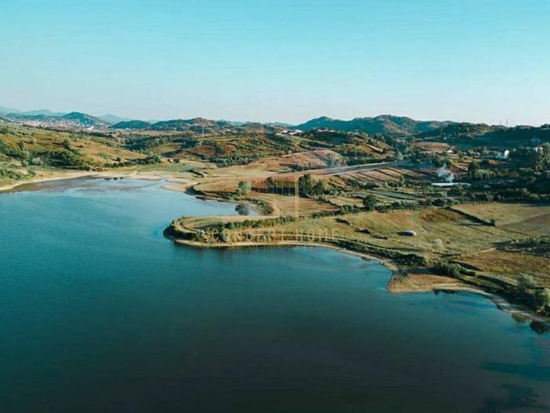 Tokë në shitje në Rezervuari i Kasharit, Tiranë, 4 800 m². Foto 2 nga 5