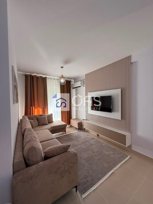 Apartament 2+1 me qera në Tregu Elektrik, Tiranë, 85 m²