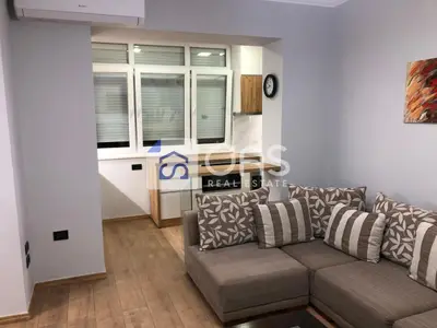 Apartament 1+1 me qera në Myslym Shyri, Tiranë, 65 m². Foto 3 nga 5