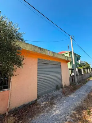 Villa for sale in Xhafzotaj, Durrës, 600 m². Photo 8 of 8