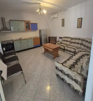 Apartament 2+1 me qera në Rruga Haxhi Hysen Dalliu, Tiranë, 90 m². Foto 1 nga 3