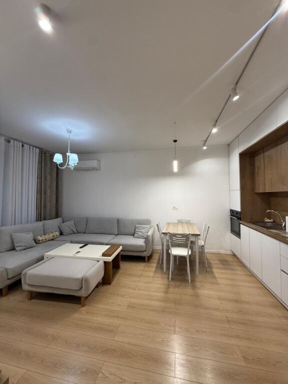 Apartment 1+1 for rent in Fiori Di Bosco, Tirana, 65 m². Photo 2 of 3