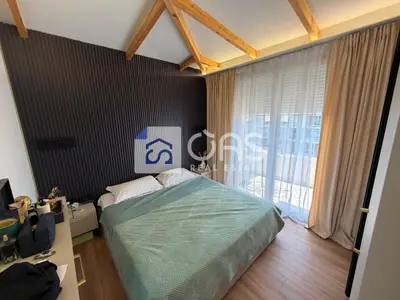 Apartament 1+1 me qera në Astir, Tiranë, 65 m². Foto 2 nga 6