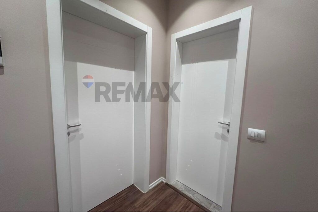 Apartment for sale in Kodra e Diellit, Tirana, 71 m². Photo 3 of 3