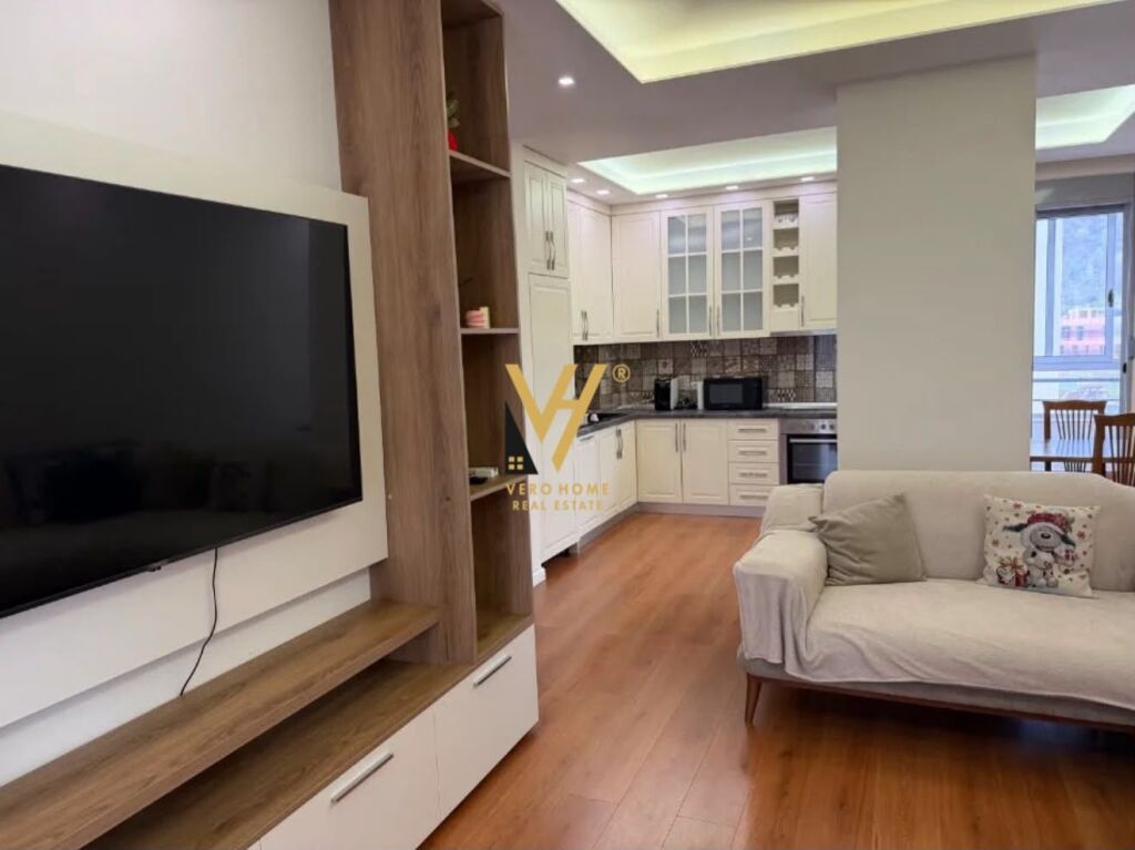 Apartament 2+1 me qera në Liqeni i Thatë, Tiranë, 94 m². Foto 3 nga 3