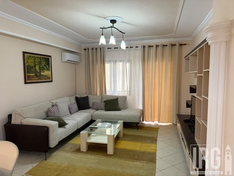 Apartment 3+1 for rent in Rruga Him Kolli, Tirana, 132 m²