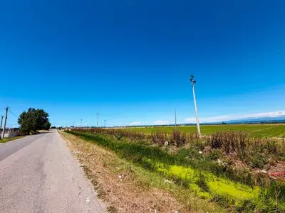 Land for sale in Fllake, Durrës, 15,150 m². Photo 2 of 6