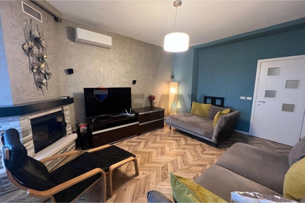 Appartamento in vendita a Zogu i Zi, Tirana, 102 m²