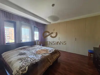 Appartamento 3+1 in vendita a Blloku, Tirana, 155 m². Foto 7 di 9
