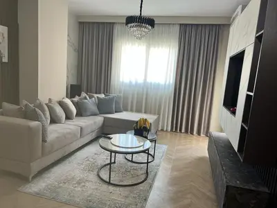 Appartamento 1+1 in affitto a Lagja 13, Durazzo, 75 m². Foto 1 di 7