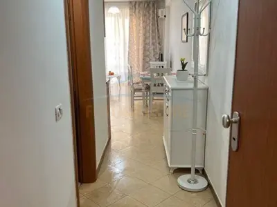 Apartament 1+1 me qera në Rruga Adria, Durrës, 48 m². Foto 3 nga 6