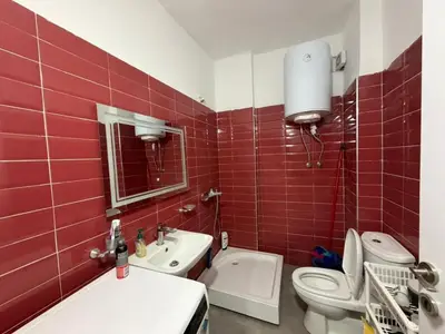 Apartament 1+1 me qera në Ish-URT, Durrës, 55 m². Foto 7 nga 7