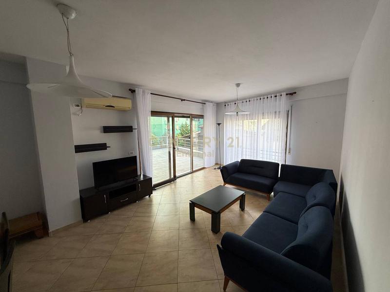 Apartment 2+1 for rent in Komuna e Parisit, Tirana, 196 m²