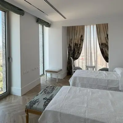 Apartament 2+1 me qera në Downtown One, Tiranë, 154 m². Foto 3 nga 4
