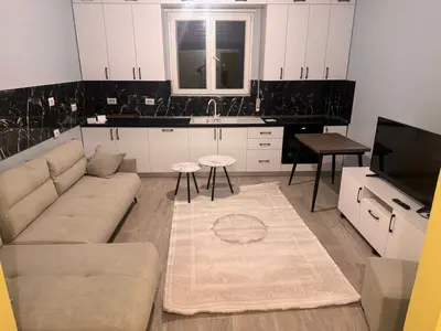 Apartment 3+1 for rent in Vllazërimi, Durrës, 120 m². Photo 5 of 6