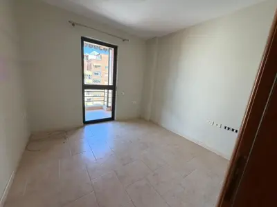 Appartamento 3+1 in affitto a Selvia, Tirana, 130 m². Foto 3 di 7