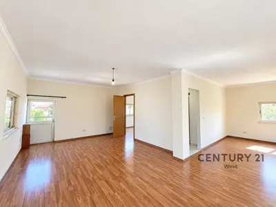 Villa in affitto a Kodra e Priftit, Tirana, 520 m². Foto 10 di 12