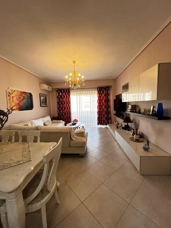 Appartamento in affitto a Rruga Dalip Peza, Durazzo, 115 m²
