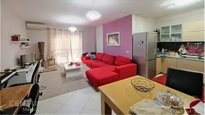 Apartament 2+1 me qera në Rruga e Kosovarëve, Tiranë, 115 m². Foto 1 nga 4