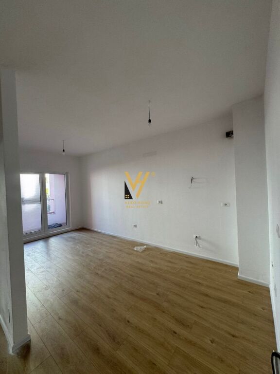 Apartament 1+1 me qera në Ali Demi, Tiranë, 50 m². Foto 2 nga 2