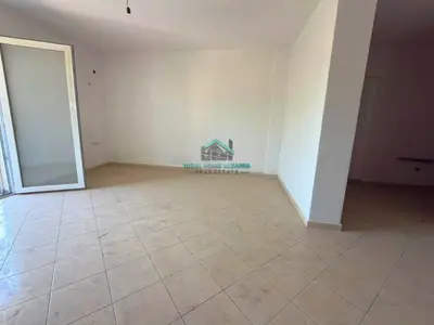 Apartament 2+1 në shitje në Plazhi i Vjetër, Vlorë, 82 m². Foto 5 nga 8