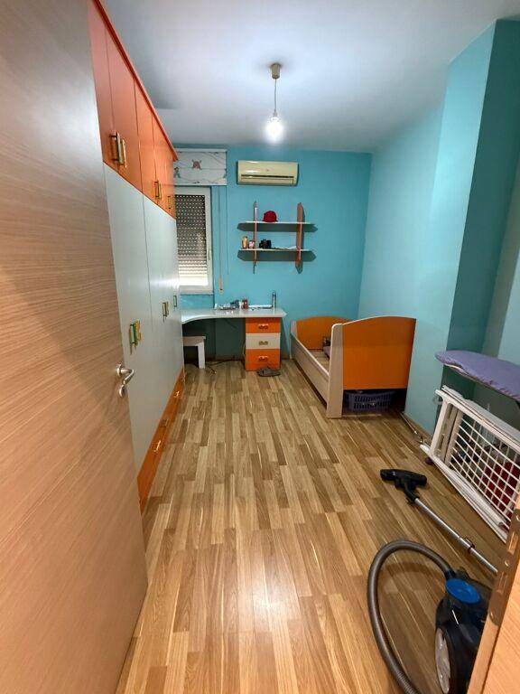 Apartament 2+1 në shitje në Sheshi Pranvera, Durrës, 100 m². Foto 6 nga 8