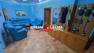 Apartament 2+1 në shitje në Blloku, Tiranë, 96 m². Foto 2 nga 6