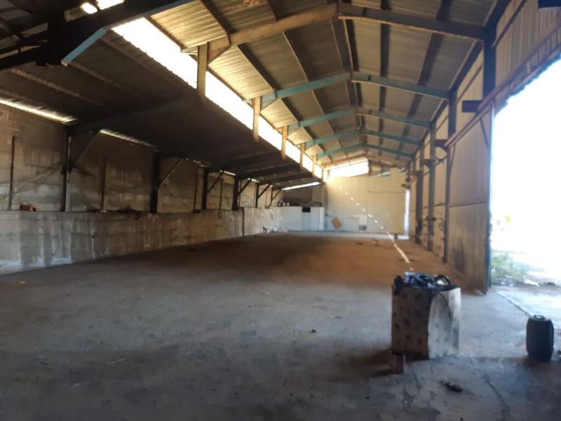 Magazinë me qera në Vore, Vore, Vorë, 1 200 m². Foto 4 nga 5
