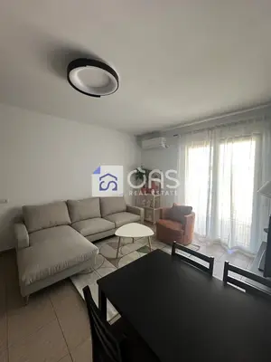 Apartament 1+1 me qera në Bulevardi Zogu I, Tiranë, 79 m². Foto 5 nga 8