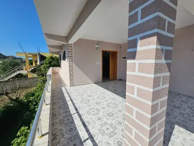 Shtëpi private me qera në Cezma Ferres, Durrës, 200 m². Foto 11 nga 12