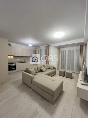 Apartament 2+1 me qera në Astir, Tiranë, 100 m². Foto 2 nga 5