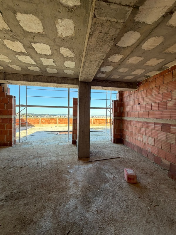 Apartment 3+1 for sale in Kodra e Diellit, Tirana, 169 m². Photo 5 of 8