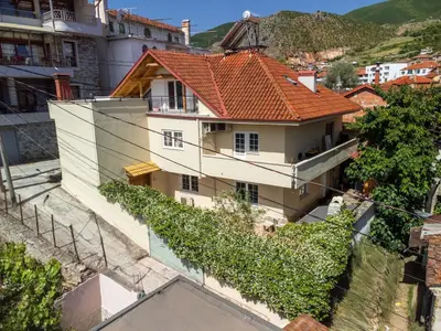 Vilë në shitje në Pogradec, Pogradec, 240 m². Foto 2 nga 12