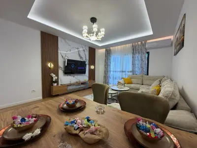 Apartament 2+1 në shitje në Pallati me Shigjeta, Tiranë, 116 m². Foto 1 nga 10