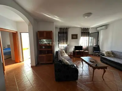 Apartament 2+1 me qera në Qendra Tregtare Blue Star, Durrës, 100 m². Foto 11 nga 12