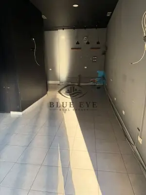 Commercial space for rent in Spitali Rajonal, Durrës, 70 m². Photo 2 of 7