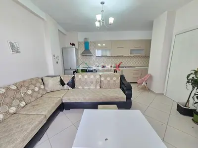 Appartamento 2+1 in vendita a Plazh, Durazzo, 85 m². Foto 3 di 12