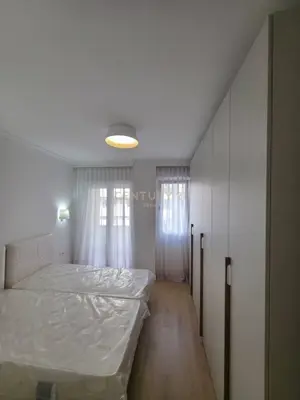 Apartament 1+1 në shitje në Rruga e Kavajës, Tiranë, 65 m². Foto 10 nga 12