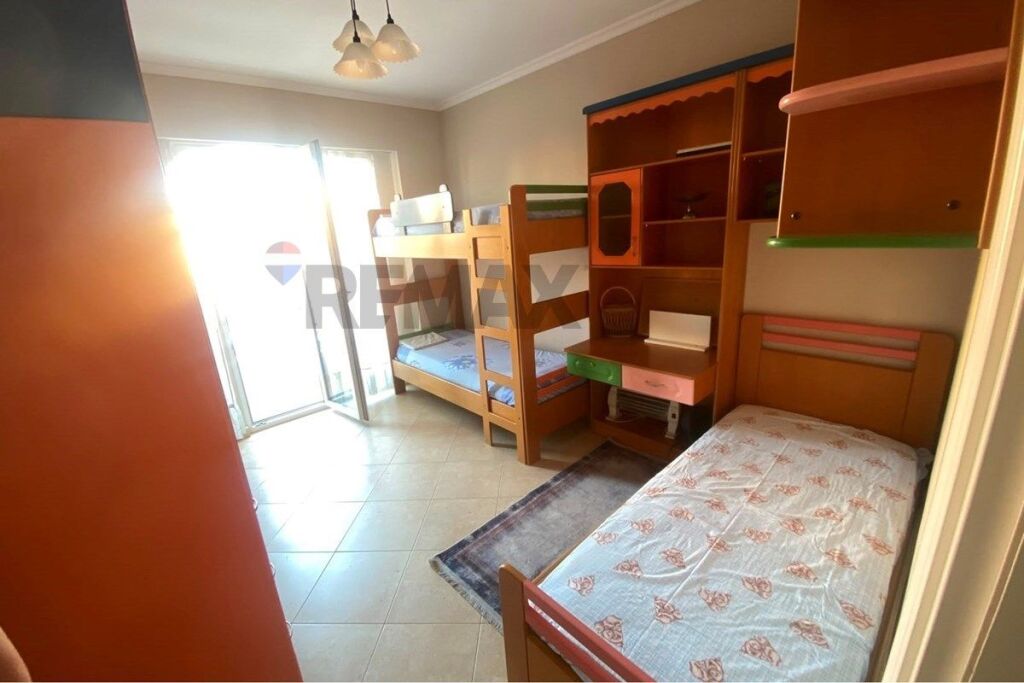 Appartamento in affitto a Rruga e Barrikadave, Tirana, 98 m². Foto 3 di 3