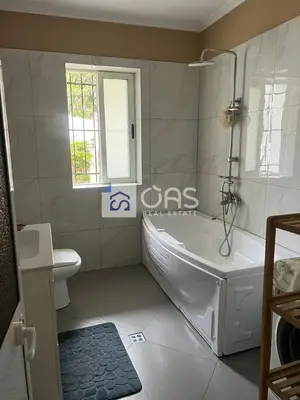 Apartament 1+1 me qera në Qsut, Tiranë, 60 m². Foto 3 nga 6